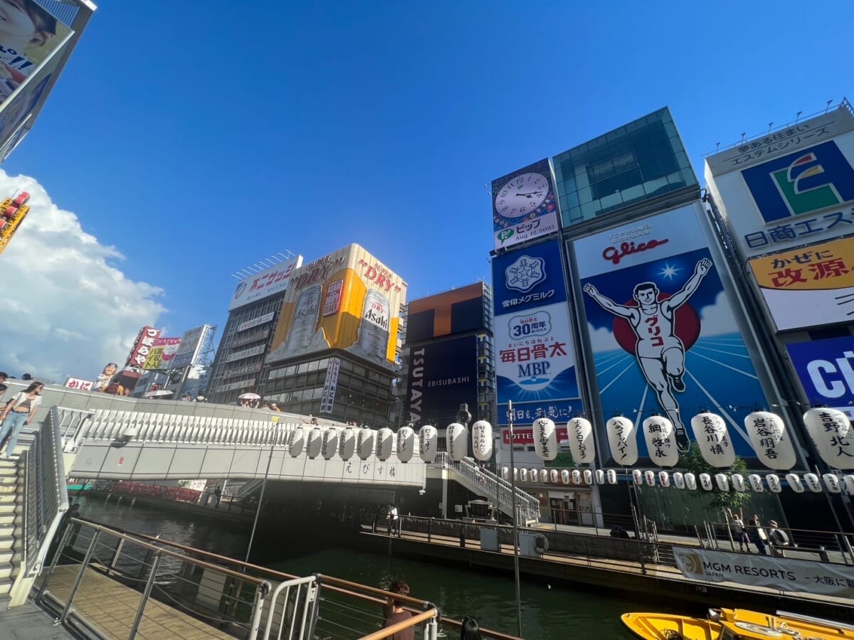戎橋（ひっかけ橋）